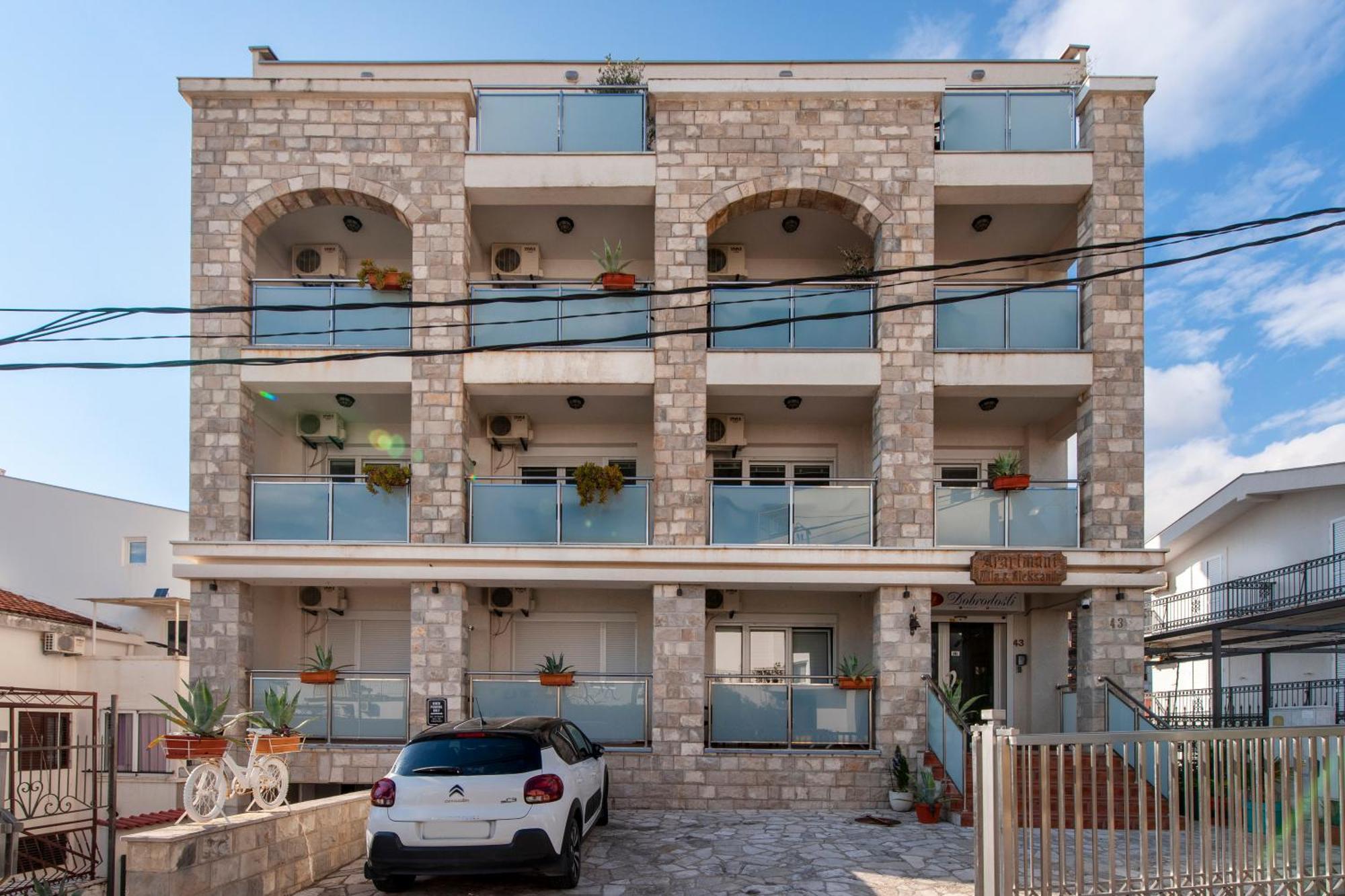 Mila & Aleksandr Apartments Budva Exterior photo